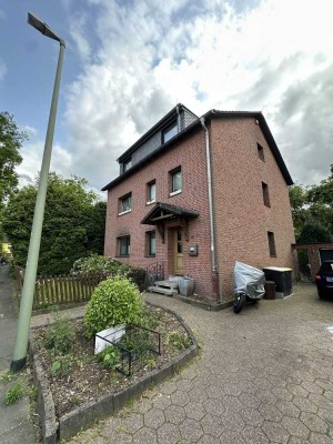 Seltene Chance - Freistehendes 2- Fam Haus zur Alleinnutzung