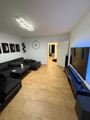 Renovierte 3 ZKB-Wohnung mit Balkon