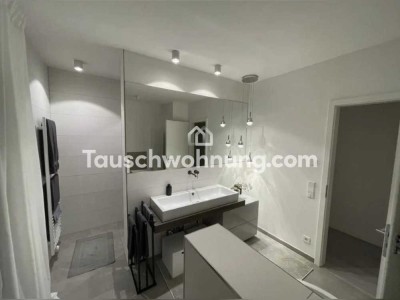 Tauschwohnung: Tausche  4-Raum Penthouse Wohnung gg mind. 3 Raum-Whg
