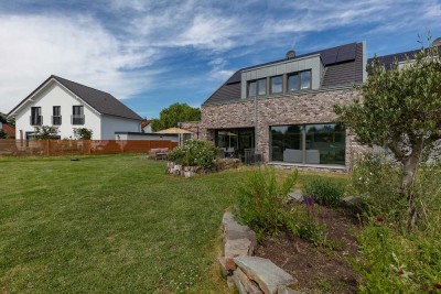 Zeitlose Eleganz trifft Naturidylle – Ihr neues Zuhause in Meerbusch-Nierst