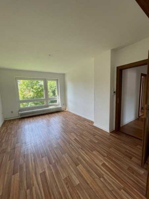 Ruhige und modernisierte 2,5-Zimmer-Wohnung mit gehobener Innenausstattung in Wilhelmshaven
