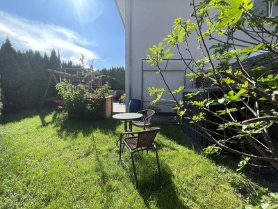 Hauscharakter zum Wohnungspreis! 3-Zimmer Familienrefugium über 2 Etagen! inkl. Garten und Carport