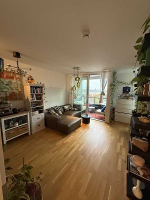Wunderschöne, lichtdurchflutete Neubauwohnung auf der 11. Etage
