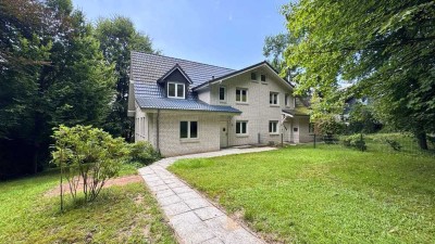 Stilvolle Doppelhaushälfte in Hittfeld Waldesruh
