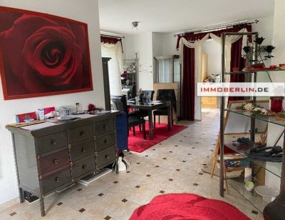IMMOBERLIN.DE - Sehr attraktives Einfamilienhaus in herrlicher Lage