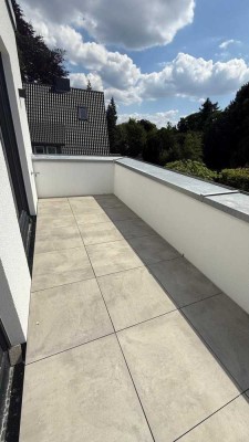 Erstbezug - 2,5 Zi. Penthousewohnung Energieeffizienzklasse  A++