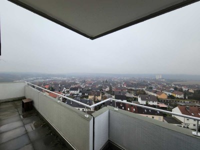 Exklusive 3,5-Zimmer Penthouse-Wohnung mit Dachterrasse in Rottendorf