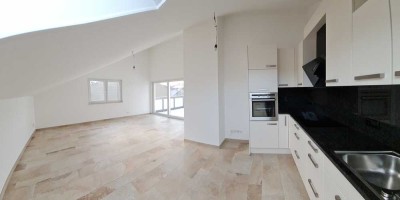 EXCLUSIVE-WOHNUNG ALL-INCLUSIVE mit FBH, EBK 20m²-Balkon E-Ladesäule und viel LUXUS
