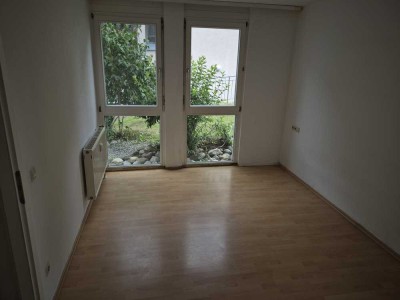Provisionsfrei 2 Zimmer EG Wohnung mit Terrasse und Garten