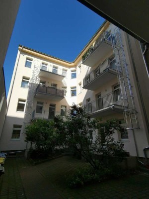 Ruhige, gemütliche 2-Zimmer-Wohnung im Hinterhaus, in der Innenstadt von Halle