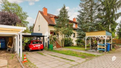 Attraktive Doppelhaushälfte mit 5 Zimmern, EBK und Carport in Basdorf