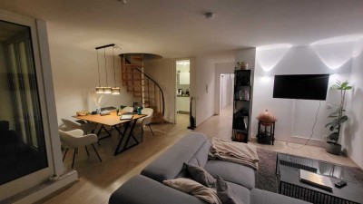 Helle, freundliche Maisonette-Wohnung am Olympiapark