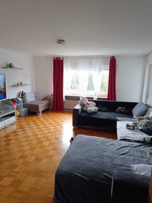 Ansprechende 4,5 Zimmer-Wohnung in Oberndorf