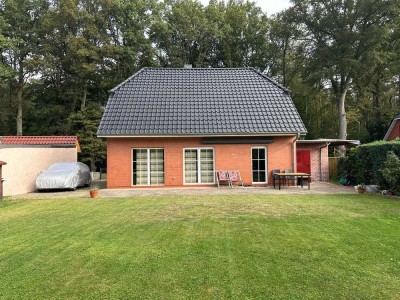 Modernes und Idyllisches Einfamilienhaus in Breese