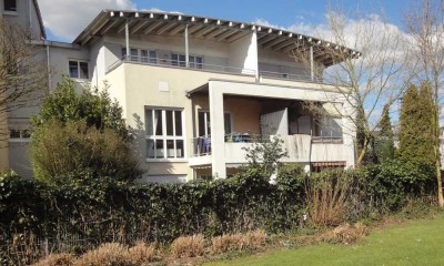 2 Zimmer-Wohnung im Souterrain mit kleiner Terrasse