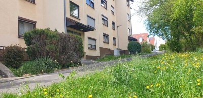 Ansprechende und gepflegte 3-Raum-EG-Wohnung mit Balkon in Niederwerrn