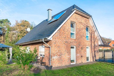 !! Gelegenheit !! Familienfreundliches EFH mit Carport in Papenburg OT. Untenende