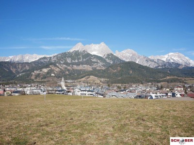 Großzügige Stadtwohnung mit Sonnenterrasse