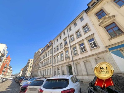 Charmante Wohnung nahe der Elbe | Neue Einbauküche | Tageslichtbad mit Wanne