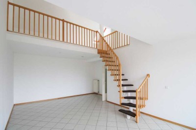 3,5-Zi.-Whg. mit neuer Heizung, Stellplatz/Garage und Balkon