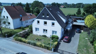 Zwei- Dreifamilienhaus in idyllischer Lage mit tollem Garten
