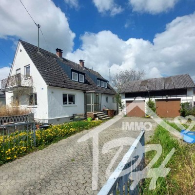 Attraktives, renoviertes Einfamilienhaus auf großzügigem Grundstück – Ihr neues Zuhause wartet!“
