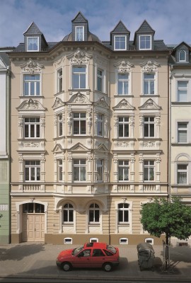 schöne 2 Zi. Wohnung mit Einbauküche und Balkon