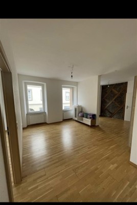 Helle gemütliche 2 Zimmer Wohnung, samt Einbauküche im Herzen von Thalfang