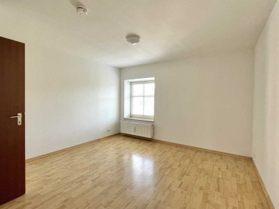 Großzügige 2,5 Zimmer-Wohnung in Augsburg-Kriegshaber