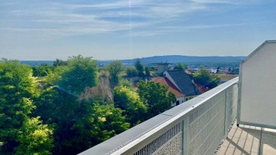 Erstbezug Zwei Zimmer Wohnung mit geräumiger Terrasse
