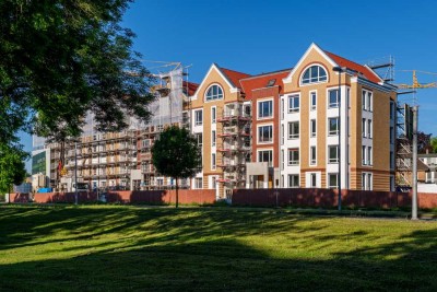 Vereinen Sie Wohnen und Arbeiten im Neubau! Moderne Maisonette-Wohnung mit zwei Eingängen!