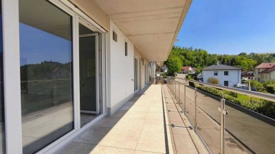 Modernes Wohnhighlight in Heiligenberg: 138 m² KfW 40+ Komfort mit Seesicht, Südbalkon & PV-Anlage