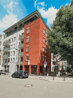 Vermietete moderne große 2-Raum-Wohnung mit Tiefgarage