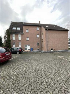 Moderne 2-Zimmer-Wohnung mit Balkon und Erftblick – frisch saniert in Bedburg-Broich