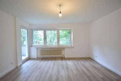 Ruhige Lage! Renovierte 3-Zi-Whg mit Balkon in DU-Röttgersbach