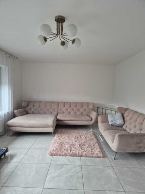 349000 € - 113 m² - 5.0 Zi.