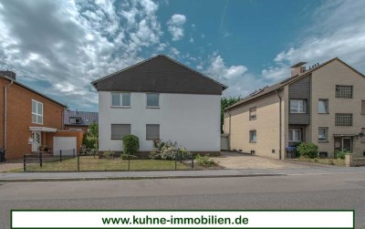Zweifamilienhaus auf Erbpachtgrundstück - viel Platz für zwei Familien oder Generationenwohnen