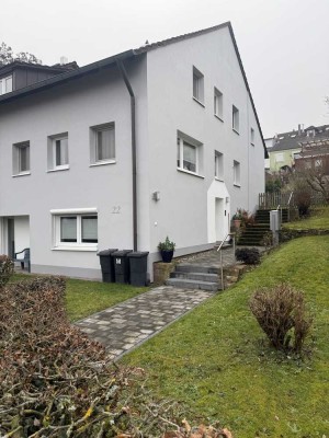 Top Lage, gemütliche drei Zimmer Wohnung + Balkon in Wertheim Stadt