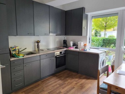 Hohe Decken in moderner Terrassenwohnung