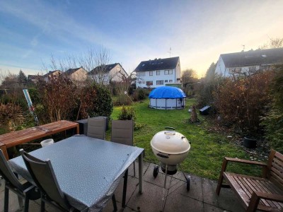 Doppelhaushälfte mit großem Garten in sehr ruhiger Lage!