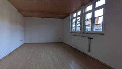 Geräumige, 2-Zimmer-Wohnung in Gernsbach