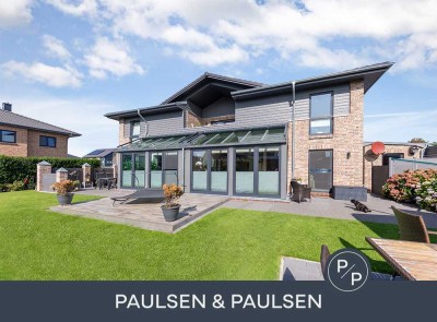 Exklusives Mehrgenerationenhaus mit schönem Garten in zentraler Lage von Niebüll
