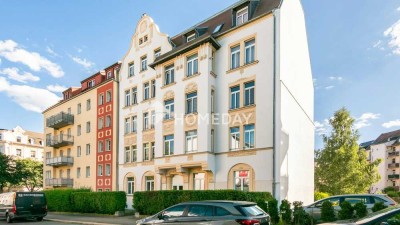 Altbaucharme: 2-Zimmer-Wohnung mit ca. 43 Quadratmetern Wohnfläche in gefragter Umgebung