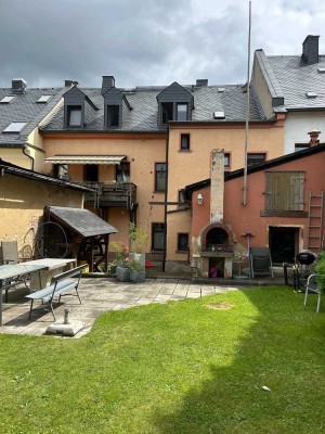 Vermietetes Stadthaus im Zentrum von Schlettau zur Kapitalanlage