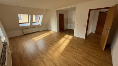 Werdau-Zentrum, 2-Zi.-Wohnung mit Dusche