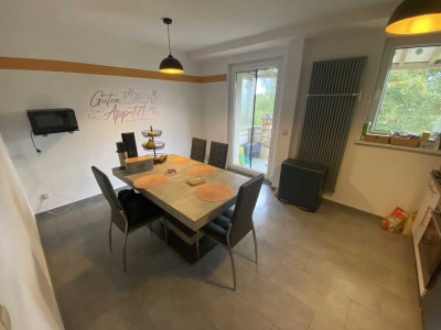Helle 2-Zimmer Wohnung mit Balkon in Borna
