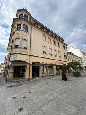 Stilvolle 3,5-Raum-Wohnung mit Balkon und EBK in Bad Kissingen
