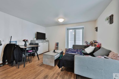 3 Zimmer Gartenwohnung mit 2 Parkplätzen