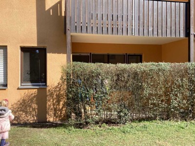 Exklusive 2-Zimmer-Terrassenwohnung mit TG in Altdorf bei Nürnberg