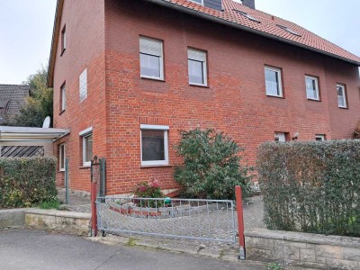 Preiswerte 3-Zimmer-Erdgeschosswohnung mit Terrasse in Hackenstedt